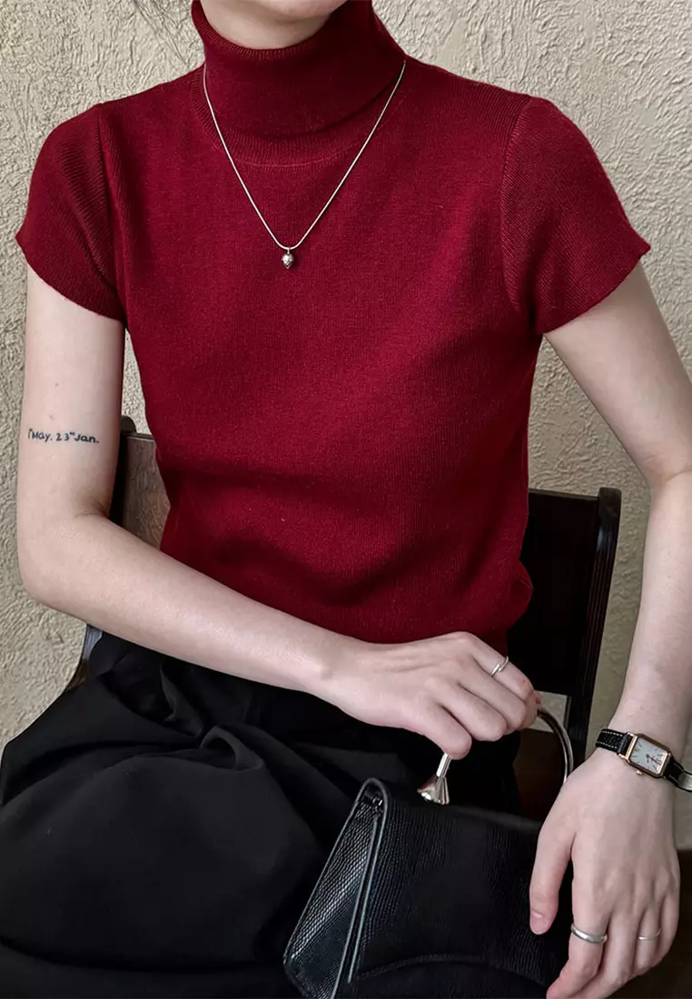 Classic slim fit short sleeved knitted sweater CA24092357BW