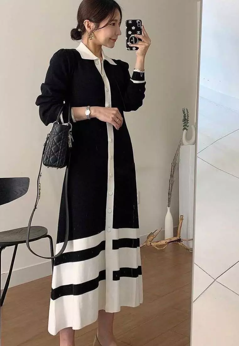 New temperament color-blocked black and white knitted long-sleeved dress K103103