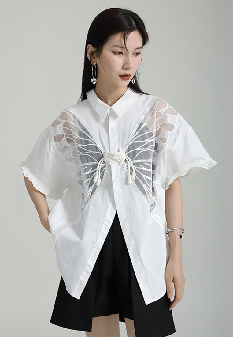 2024 White Short Design Sense Sleeved Shirt CA24030108W