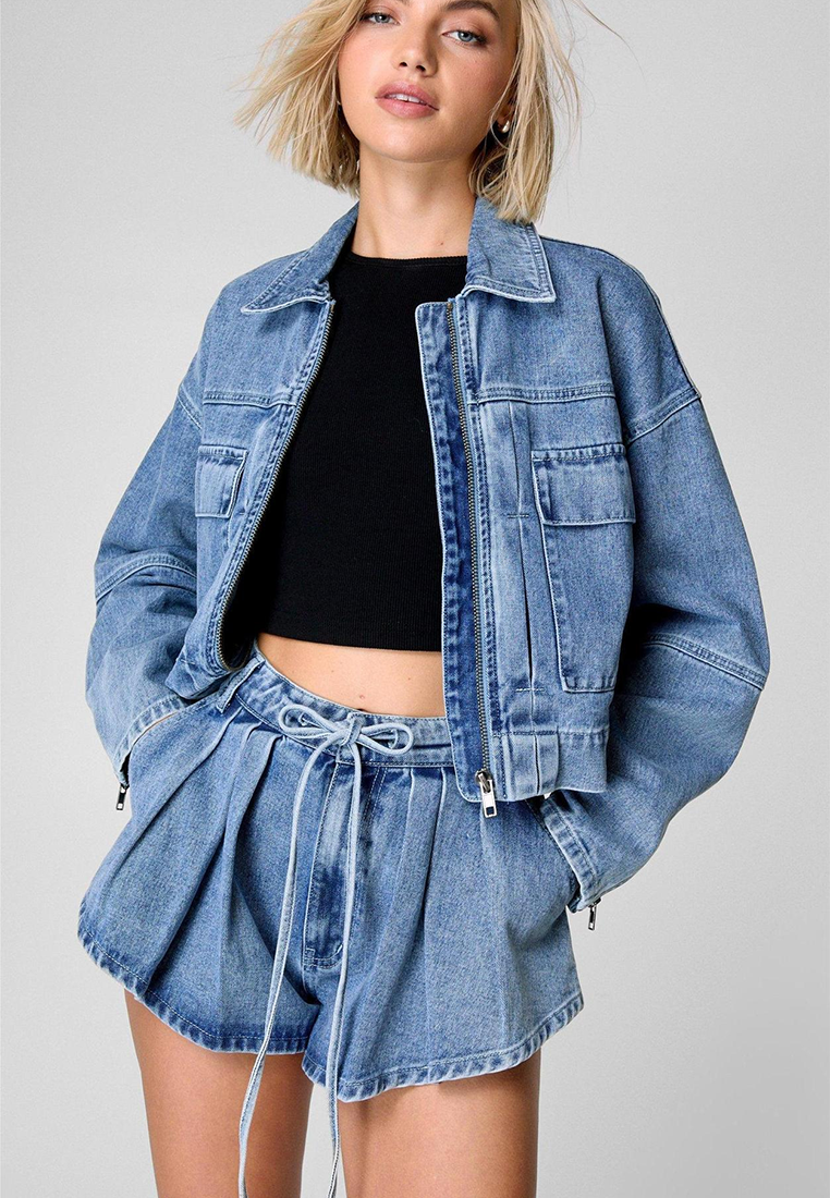 Workwear-style denim jacket + high-waisted loose shorts set CA25091508BL