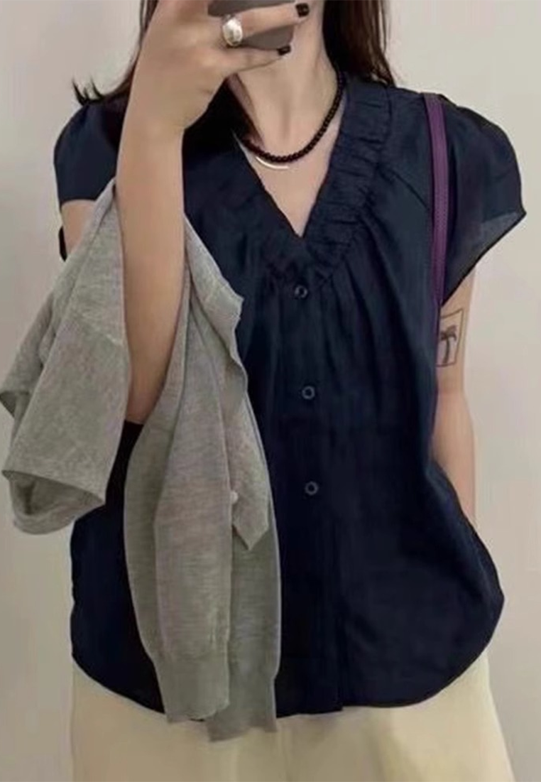 New Summer Korean V-neck Single-breasted Solid Color Top CA25061709BK