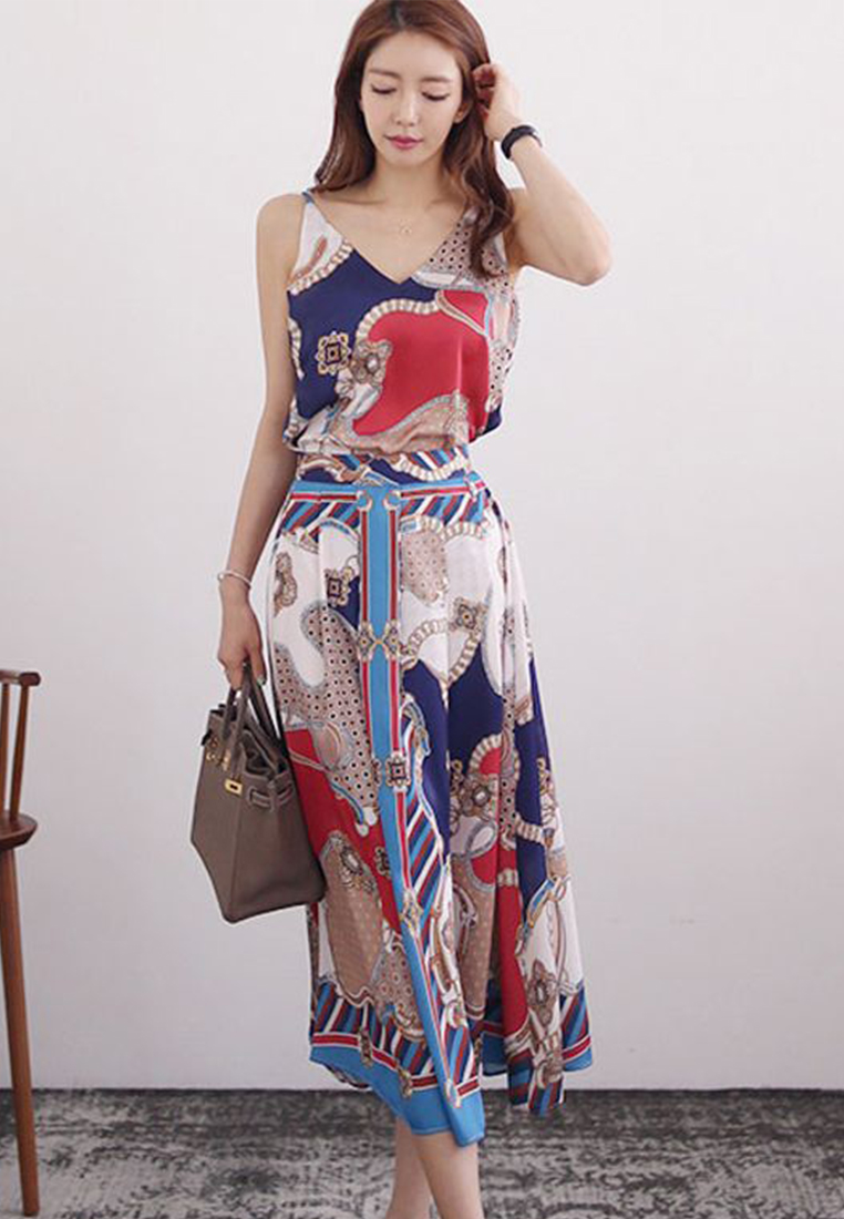 Korean new style sleeveless V-neck strap top fashion print pleated skirt suit CA23032108