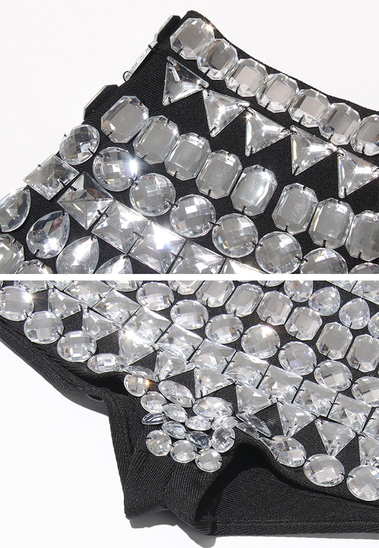 Fashionable and sexy heavy-duty tight shorts CA242111908BK