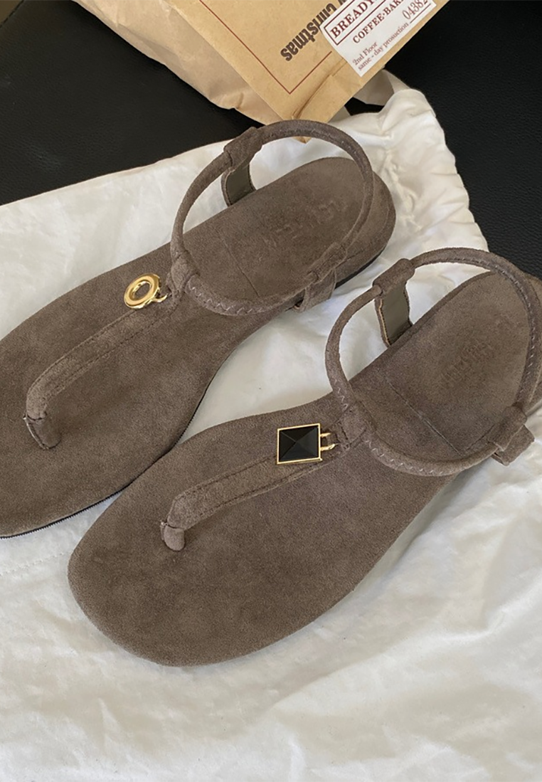 Retro metal buckle thong flat sandals CA25042208BL