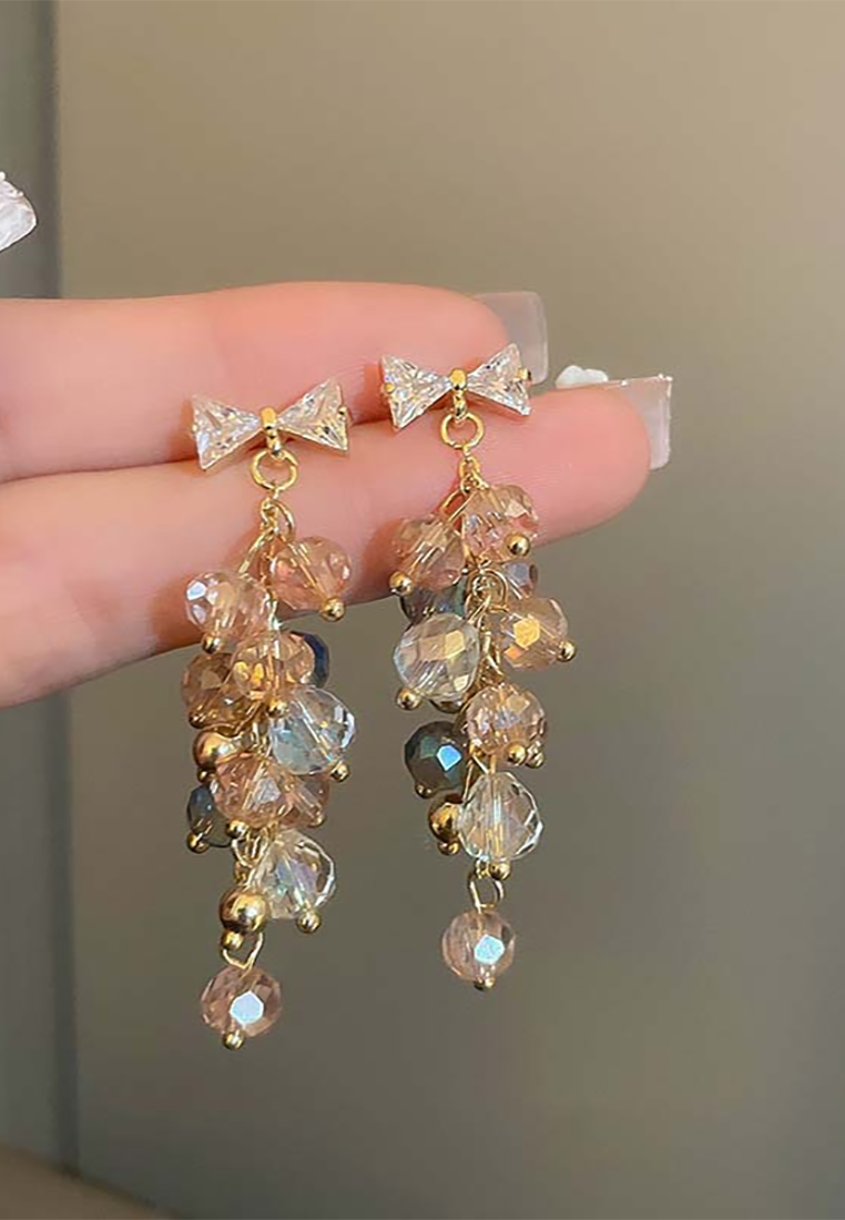 Light luxury retro diamond geometric palace style earrings CA25052383 -1