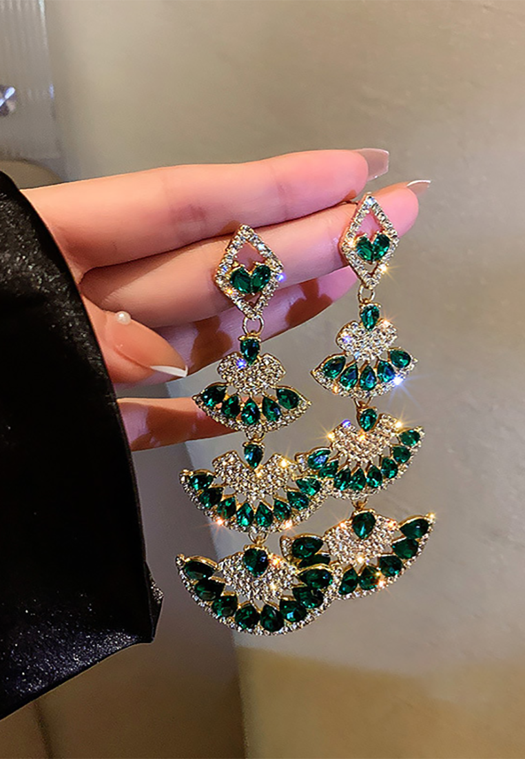 Light luxury retro diamond geometric palace style earrings CA25052383 -1