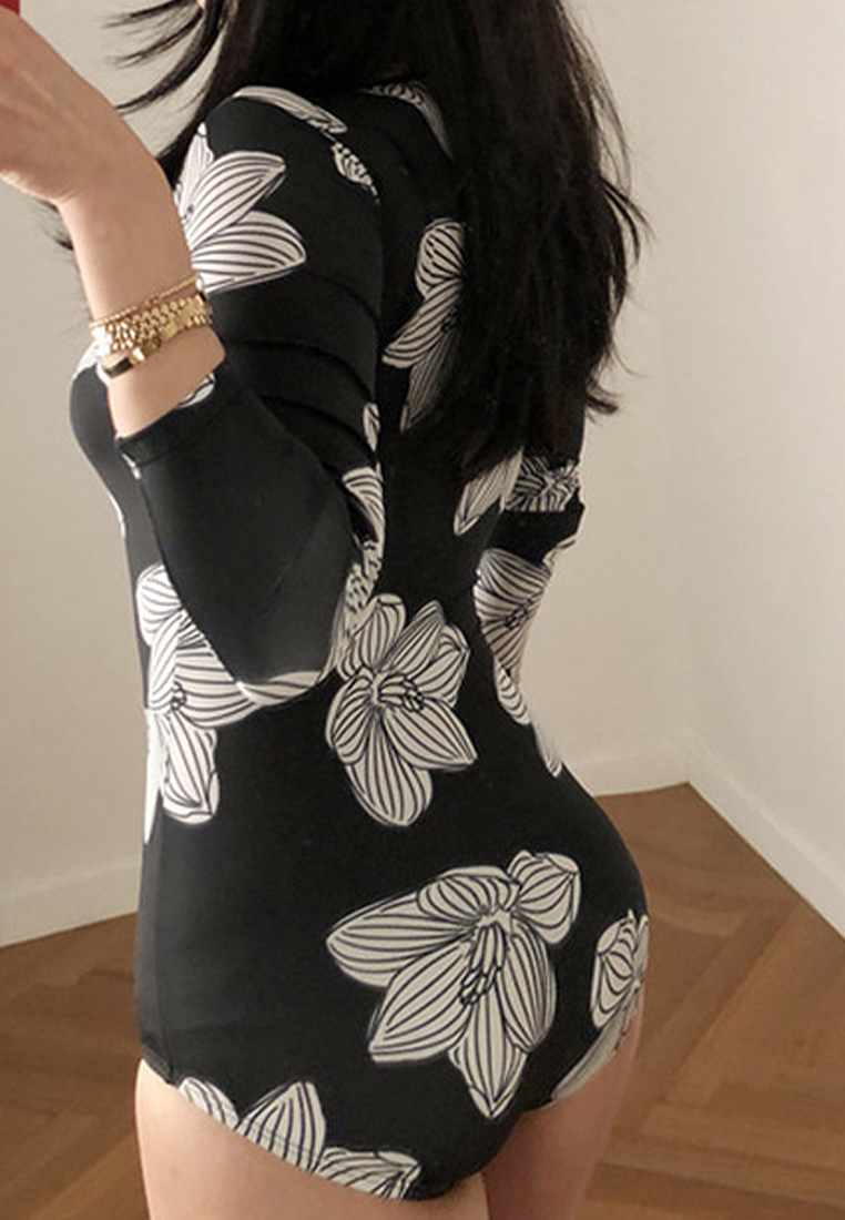 Casual surfing sun protection quick-drying one-piece swimsuit CA24032186BL