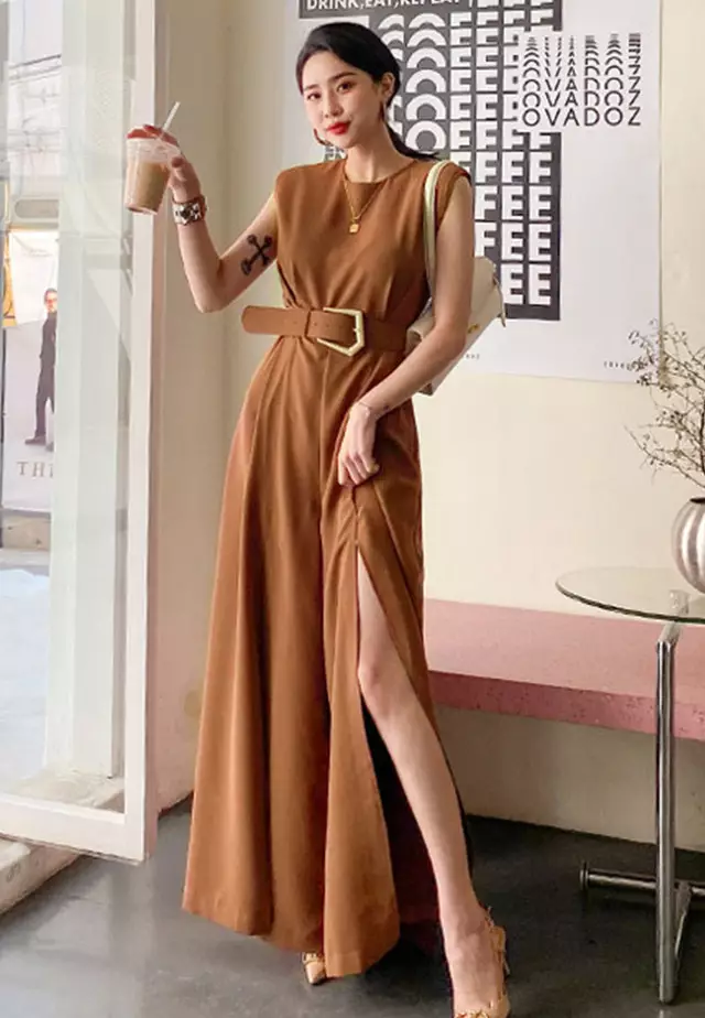 Sleeveless with Hight Slit Hem Maxi jumpsuit A21031907BW