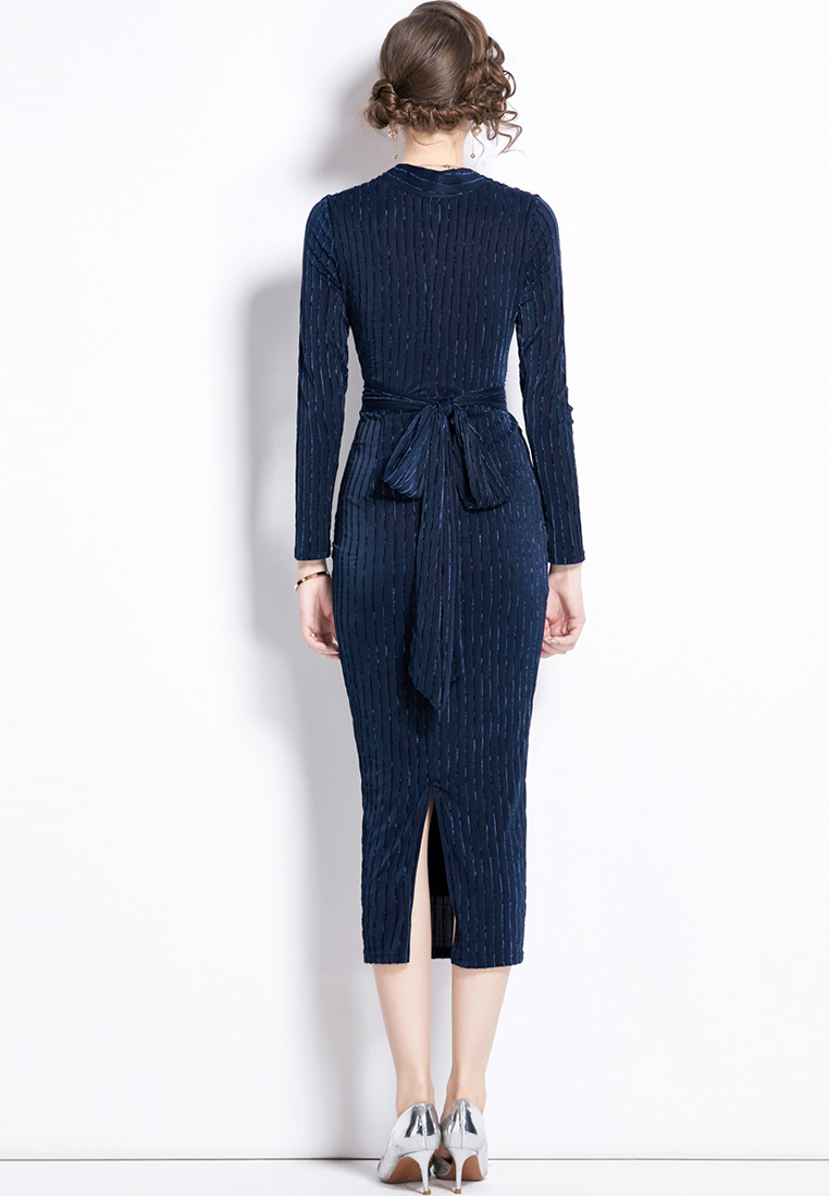 2024 new light mature style workplace V-neck slim fit dress CA24073109W