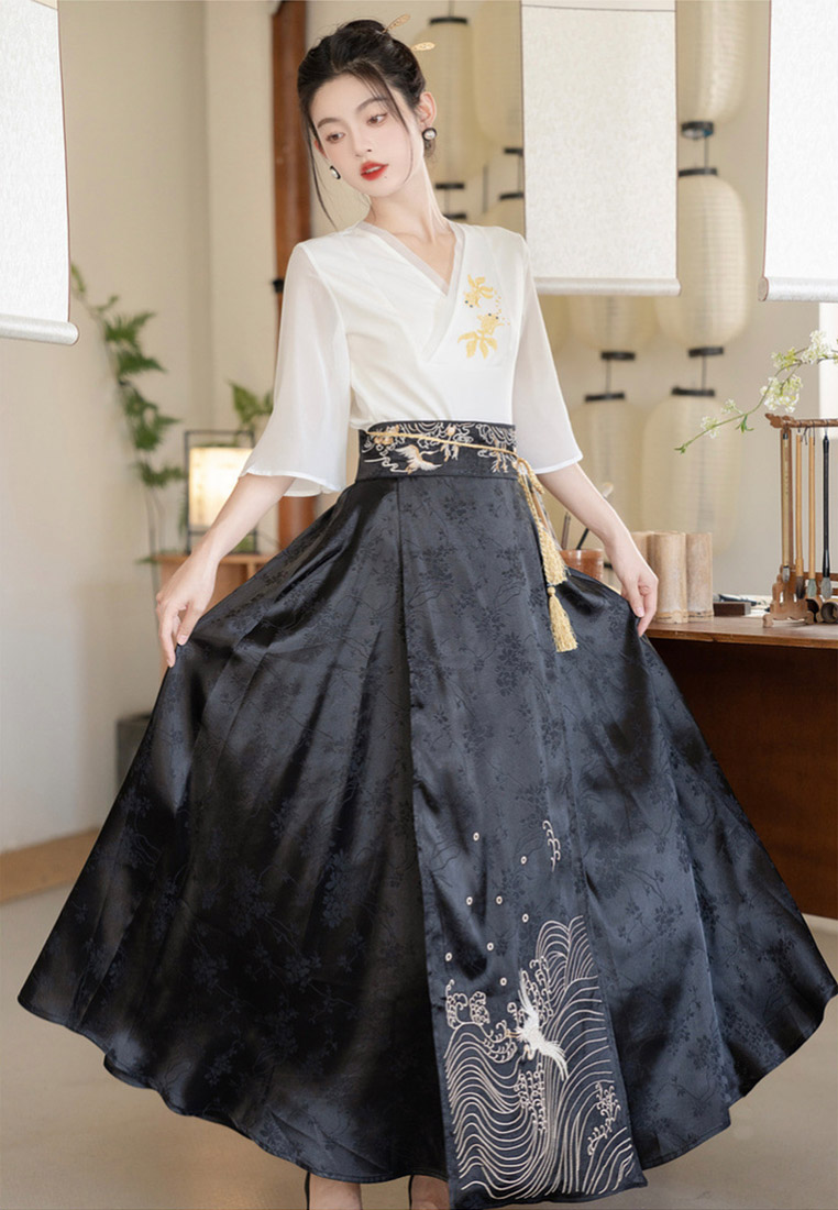 Simple Embroidery Elastic Waist Elegant wrap skirt Dress Set CA011009