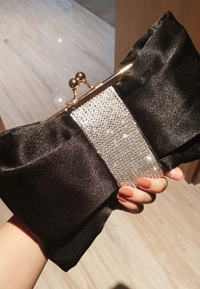 New Fashionable Exquisite Chain Diagonal Cross Handbag CA24121009BK