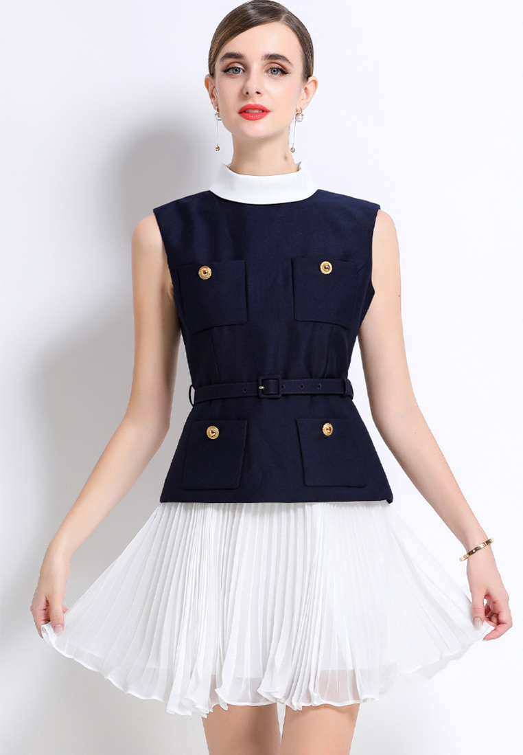 French Commuter Fake Two-Piece Round Neck Sleeveless Pleated Dress CA25091509