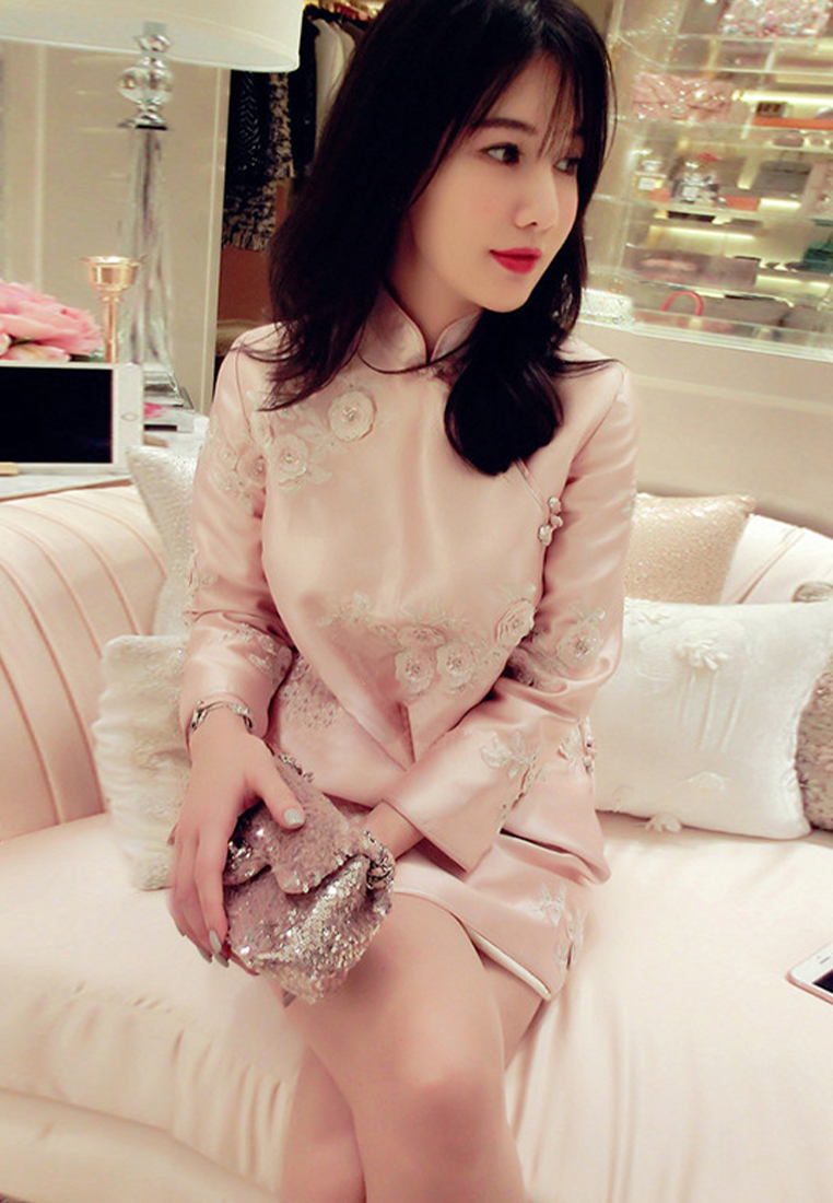 Fashionable pink three-dimensional sequin embroidered cheongsam dress CA122709