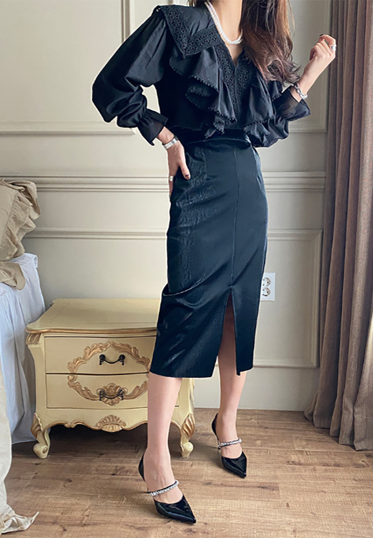 Autumn new Korean embroidered lace shirt CA25090209W