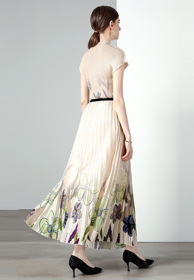 Fashionable and Chic Set Stylish Top with PrintedSkirt A-line Dress CA061396BK