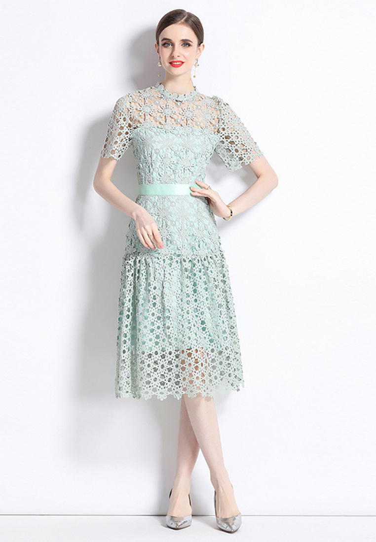 Summer New French Romantic and Elegant Lace Ruffle Hem Dress CA061398