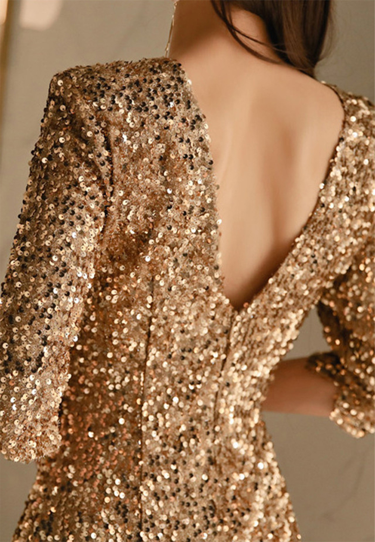 Sequins Back V One Piece Dress CA061359