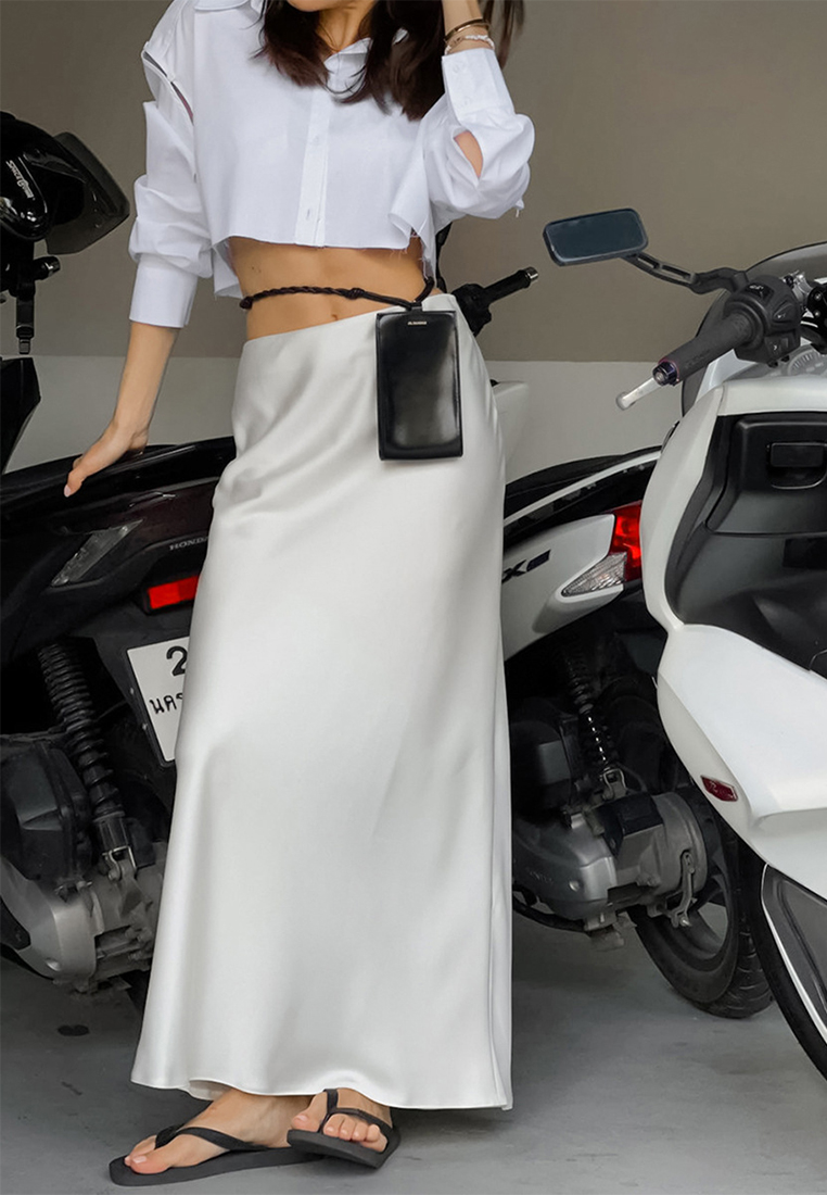 Temperament commuting high-end white skirt A121813