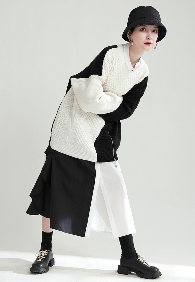 Fashionable and simple winter mid-length contrasting color zipper sweater A1218163BL