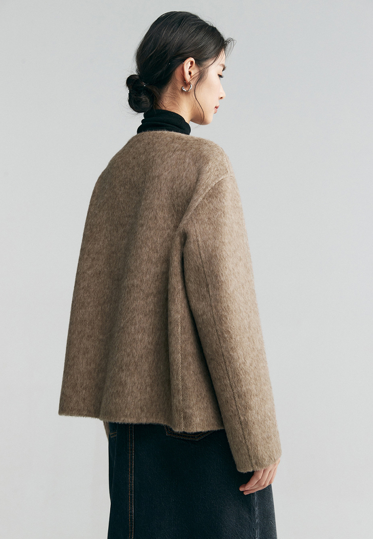 Round neck metal buckle wool women coat warm and fashionable in autumn and winter A121858W