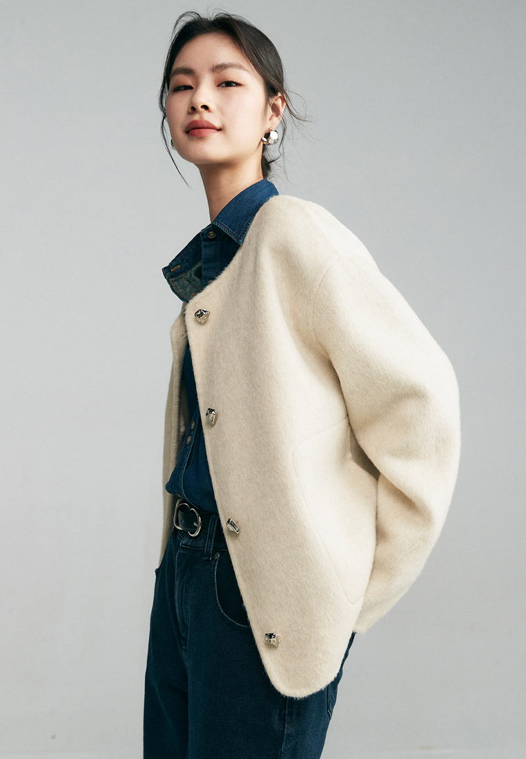 Round neck metal buckle wool women coat warm and fashionable in autumn and winter A121858W