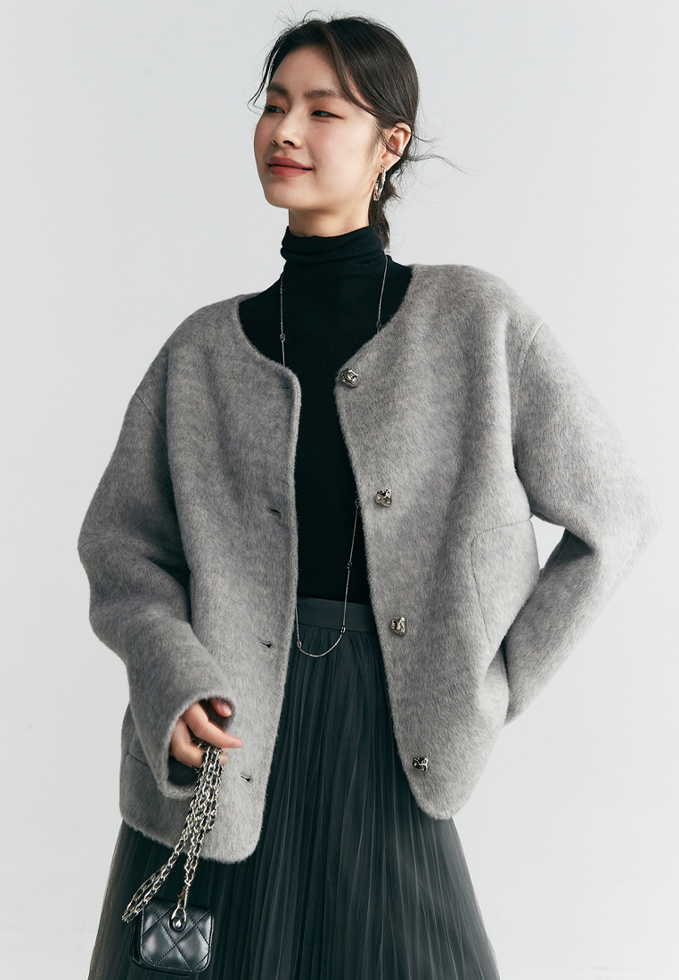 Round neck metal buckle wool women coat warm and fashionable in autumn and winter A121858W