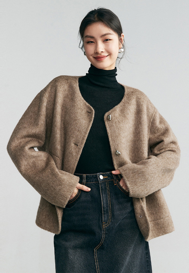 Round neck metal buckle wool women coat warm and fashionable in autumn and winter A121858W