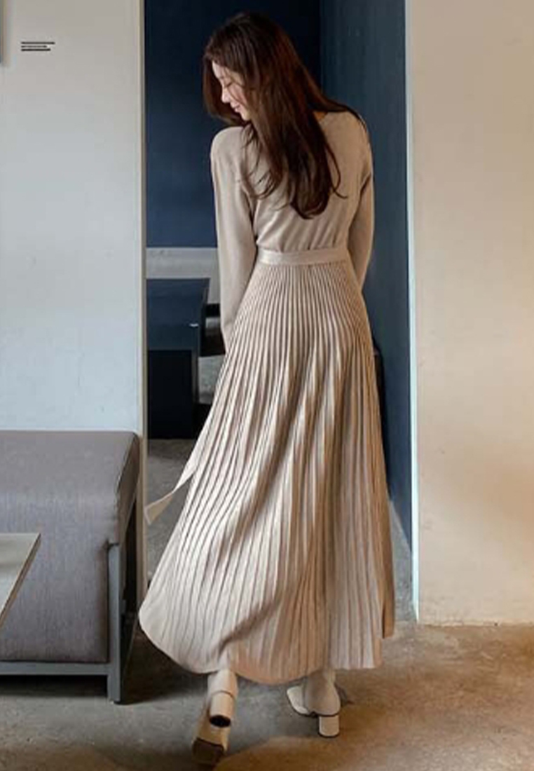 2024 V-neck celebrity knitted dress versatile pleated bottoming sweater skirt A121862