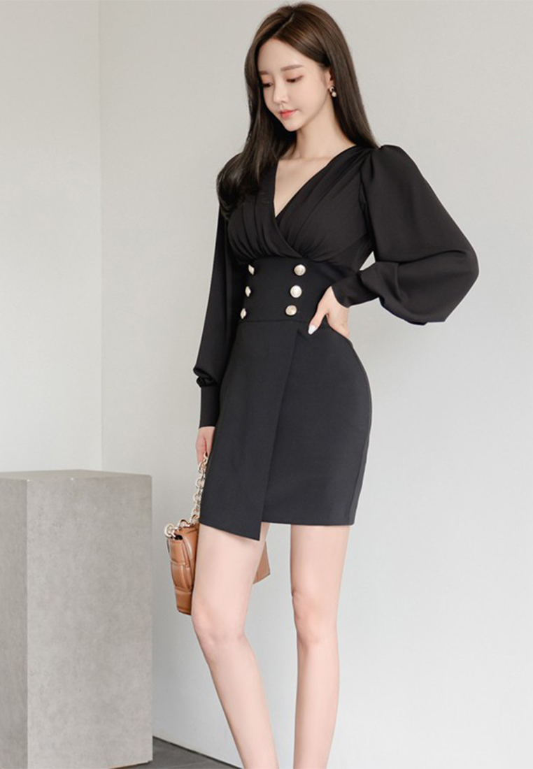 Hepburn style v-neck hip skirt womens autumn new fashion high-end dress A121874BK