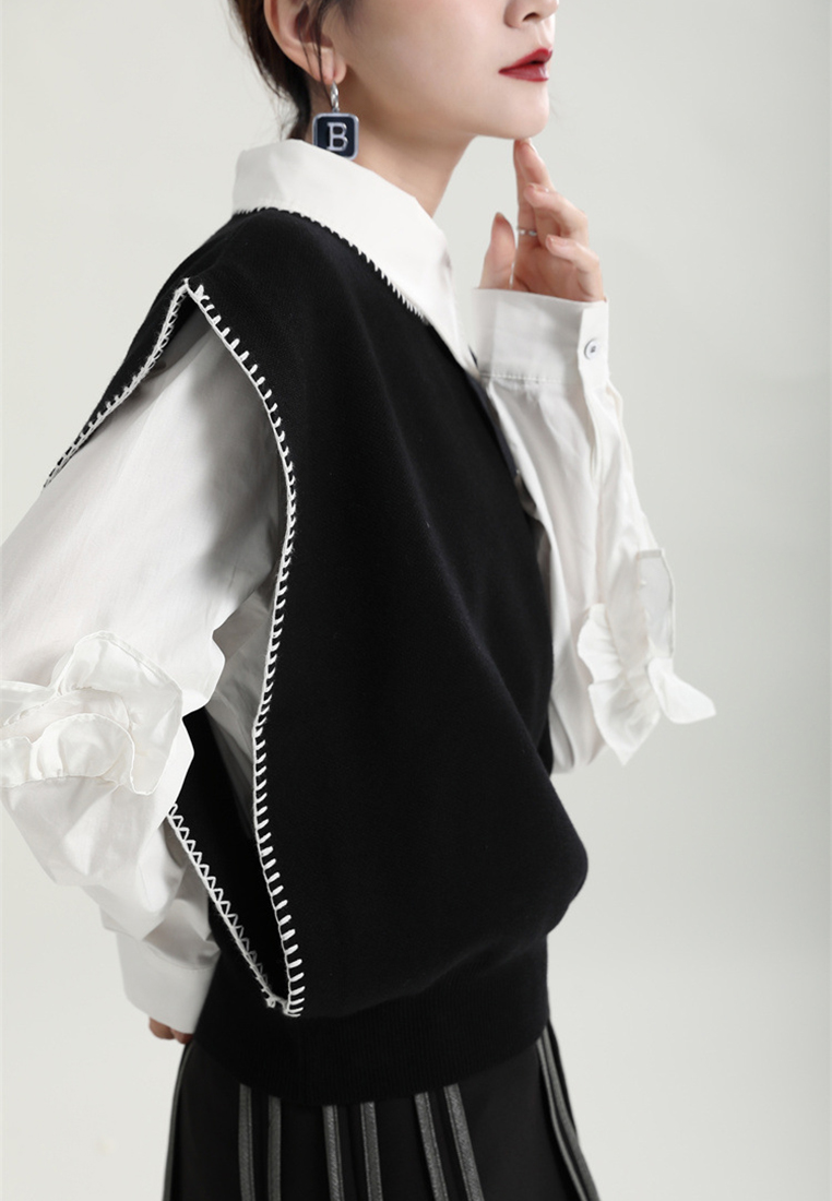 Stylish overlock design contrasting color knitted vest A121885