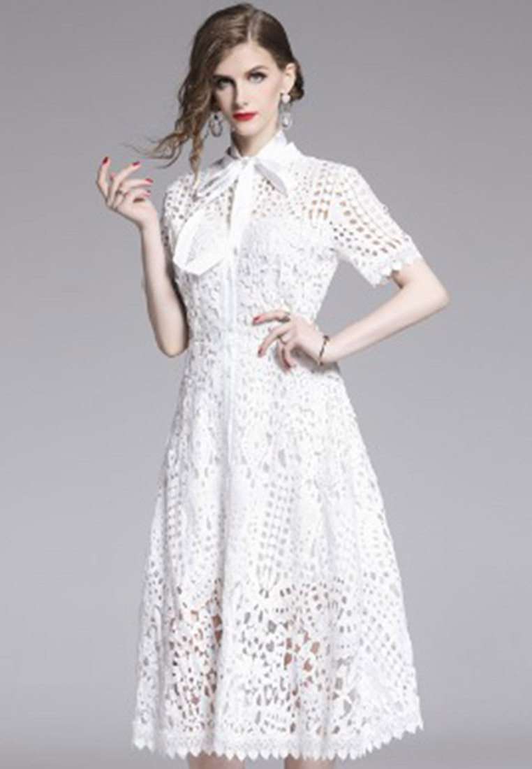 French Retro Cutout Water Soluble One-Piece Dress Evening Dress A22021603W