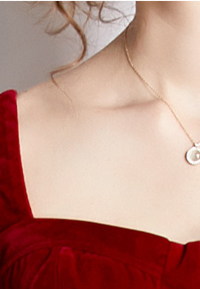 Retro Style Velvet Square Neck Slim A-line One-Piece Dress A22102813