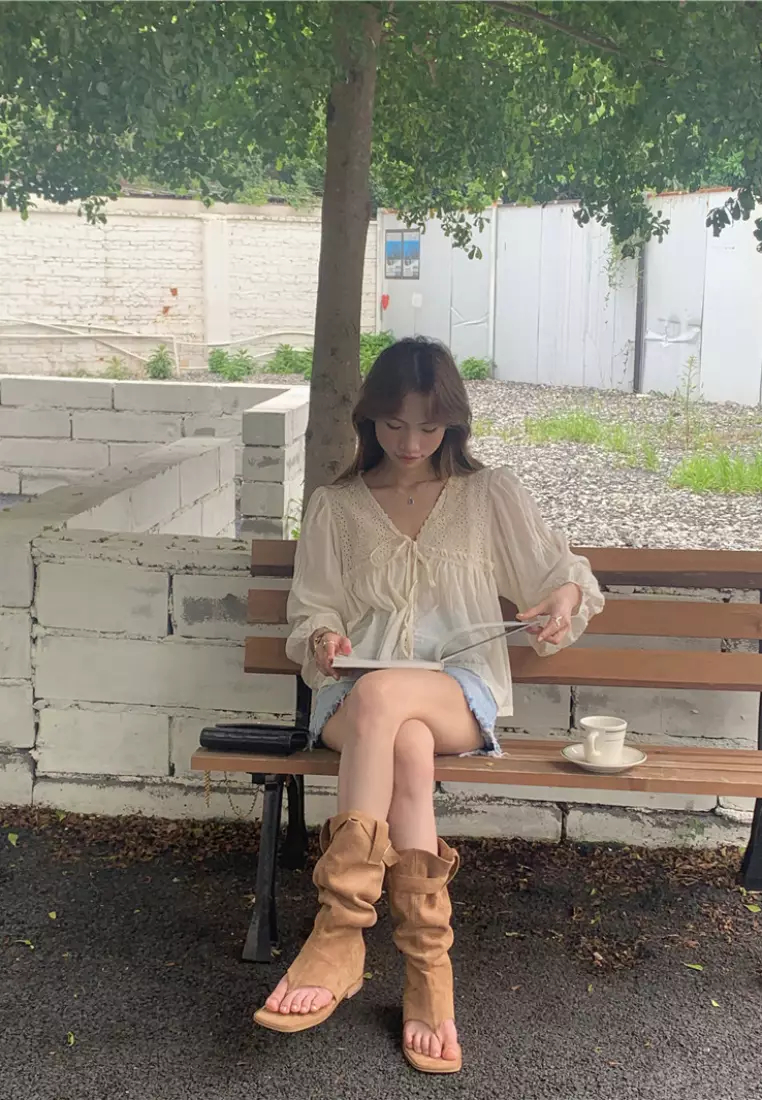 new elegant lace stitching V-neck long-sleeved shirt top K100311