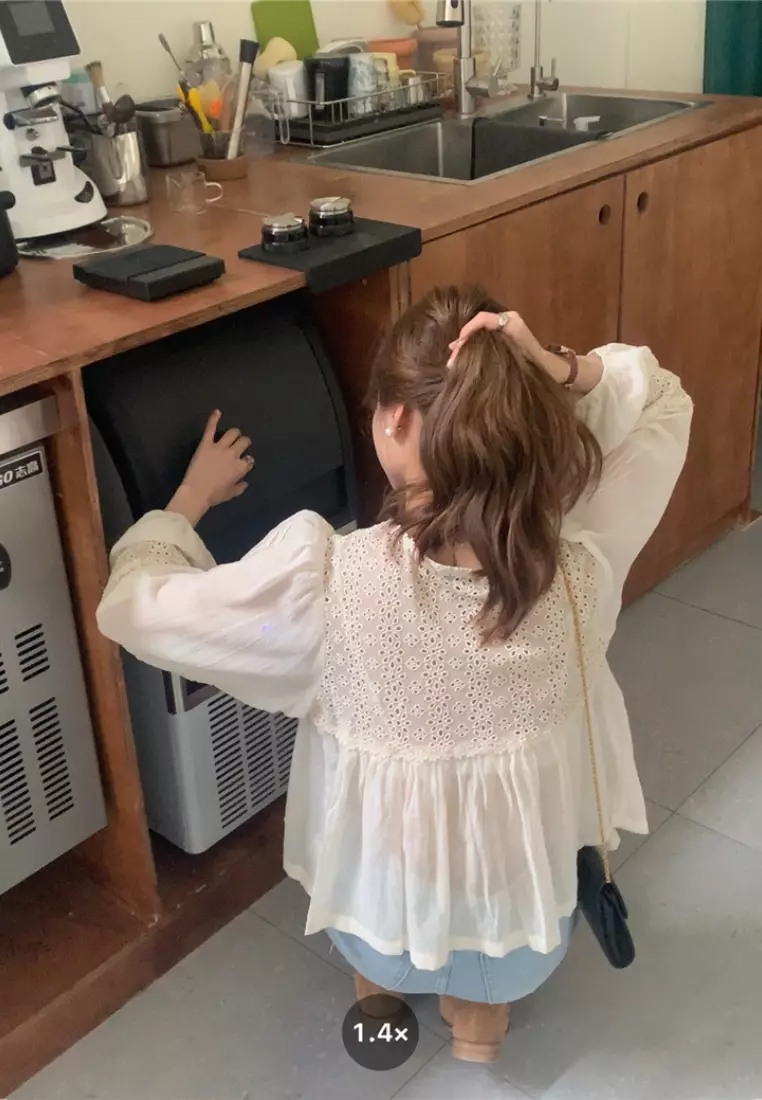 new elegant lace stitching V-neck long-sleeved shirt top K100311