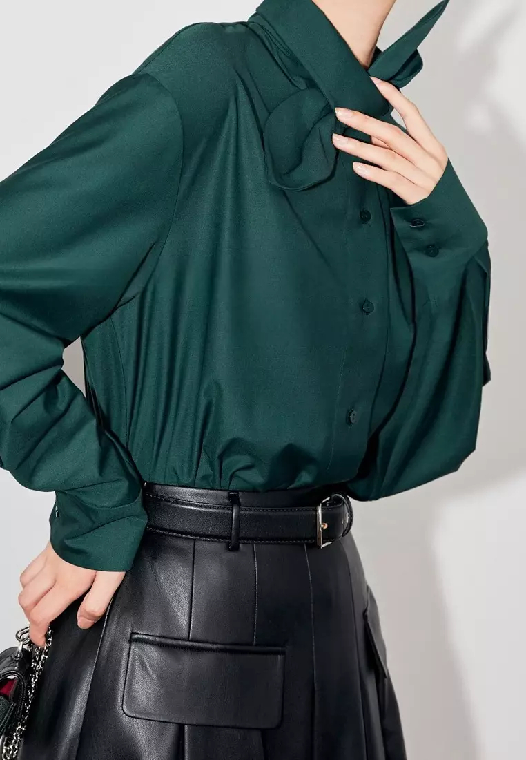 Brand new long-sleeved shirt with bunny ears neckline design K092509W