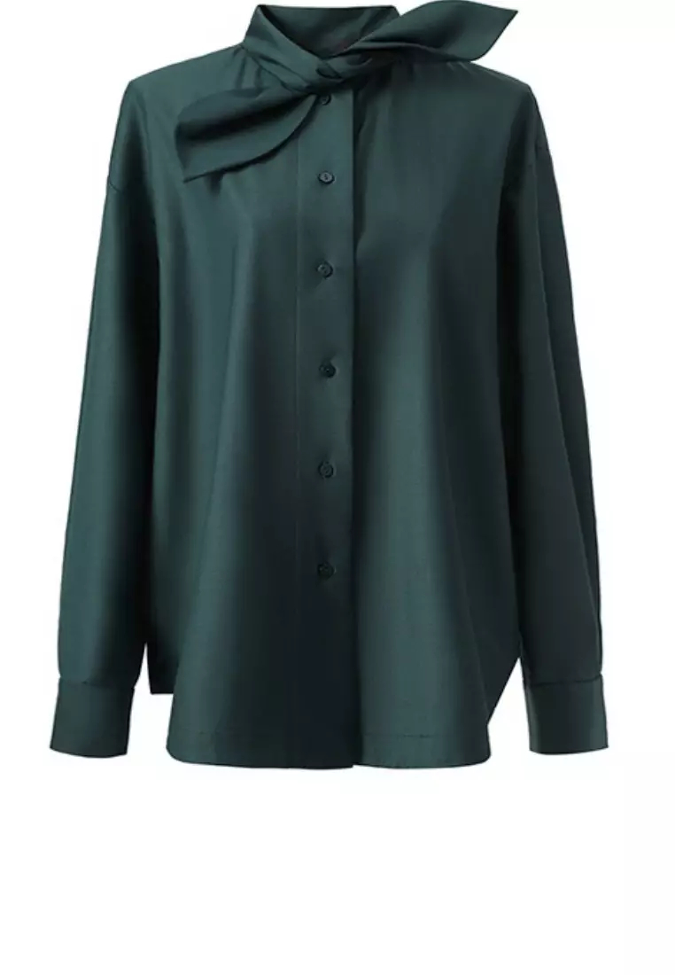 Brand new long-sleeved shirt with bunny ears neckline design K092509W