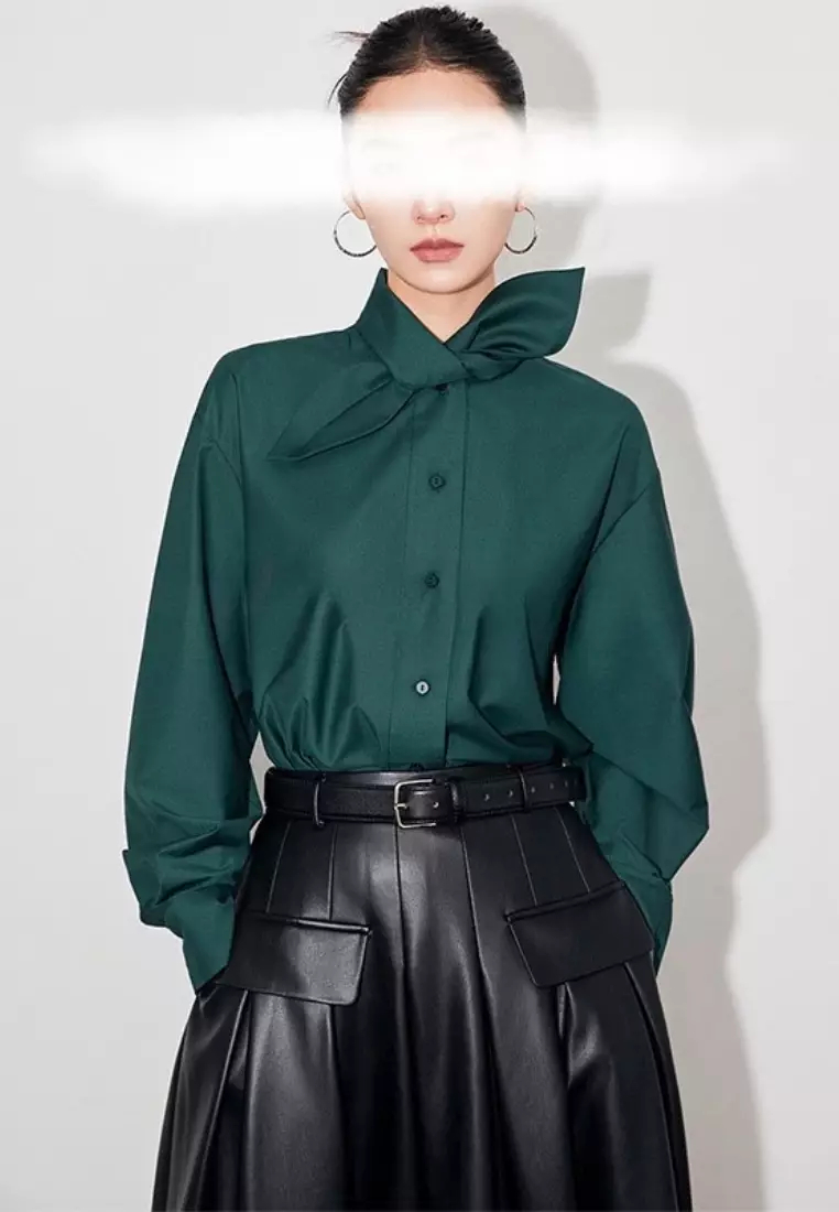 Brand new long-sleeved shirt with bunny ears neckline design K092509W