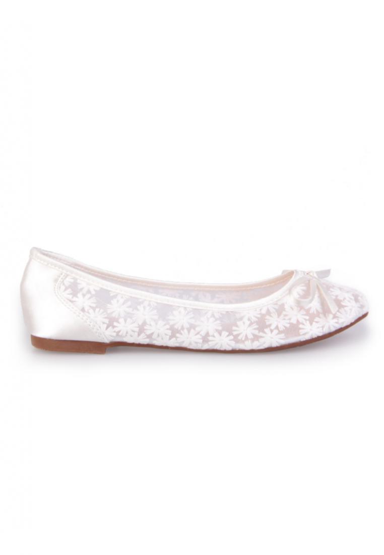 --Flower pattern see trough flat shoes C062908W