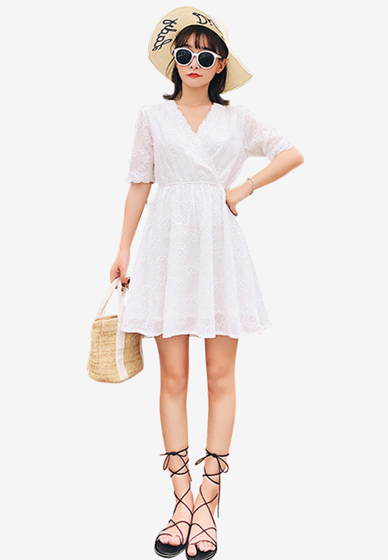 New White V-Neck Flare One Piece Dress CA031915-0