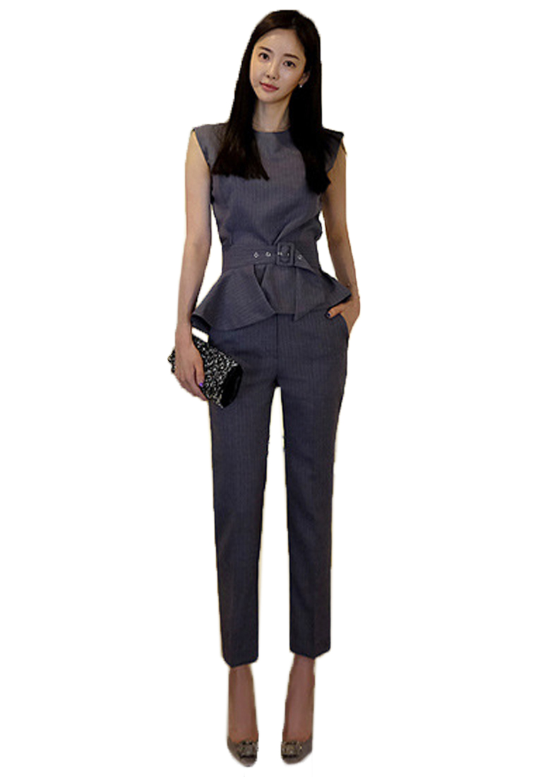 --Temperament Straight Striped Vest Pants Suit CA051402
