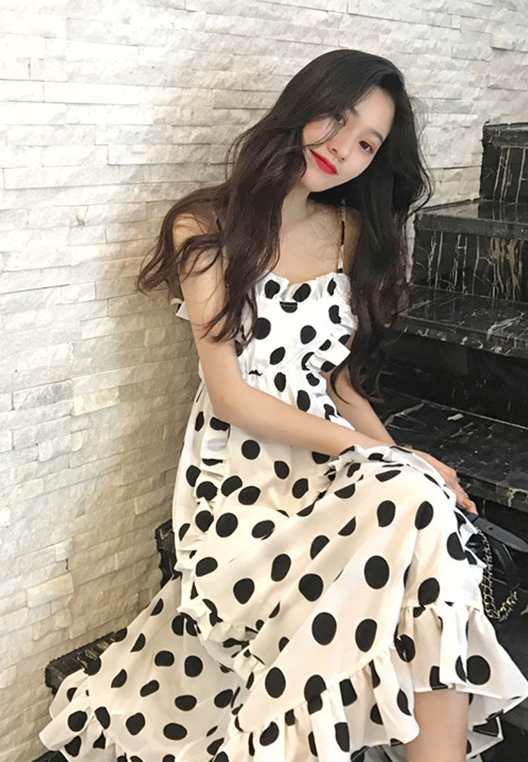 --Black and White Dotted Ruffle Slip One Piece Dress CA052705