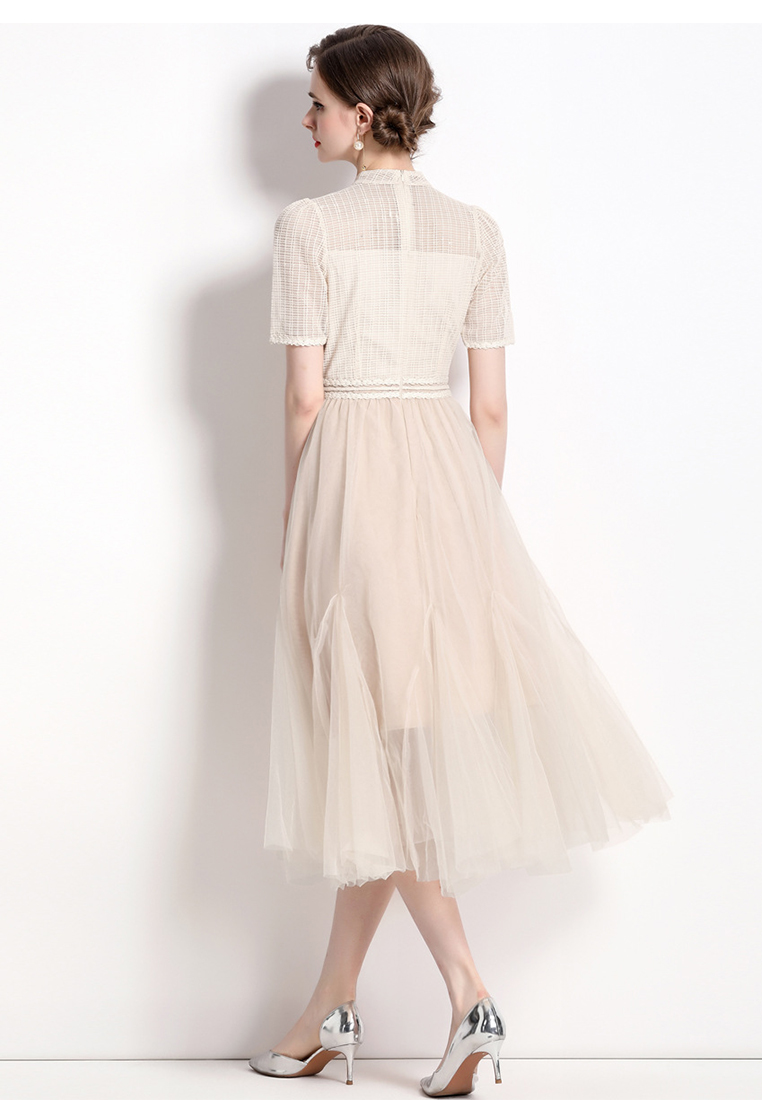 2023 French Vintage Mature Short Sleeve Round Neck Lace Dress CA0613100