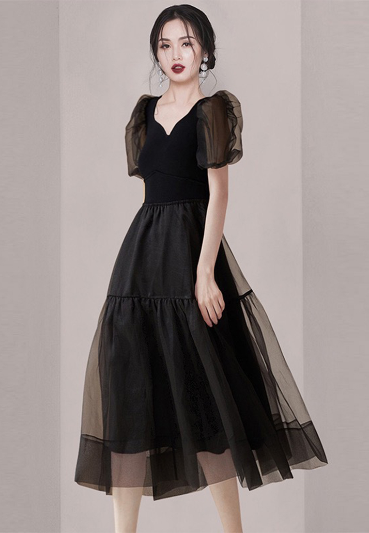 2023 New Summer Stylish Black Bubble Sleeve Dress for Women CA061375