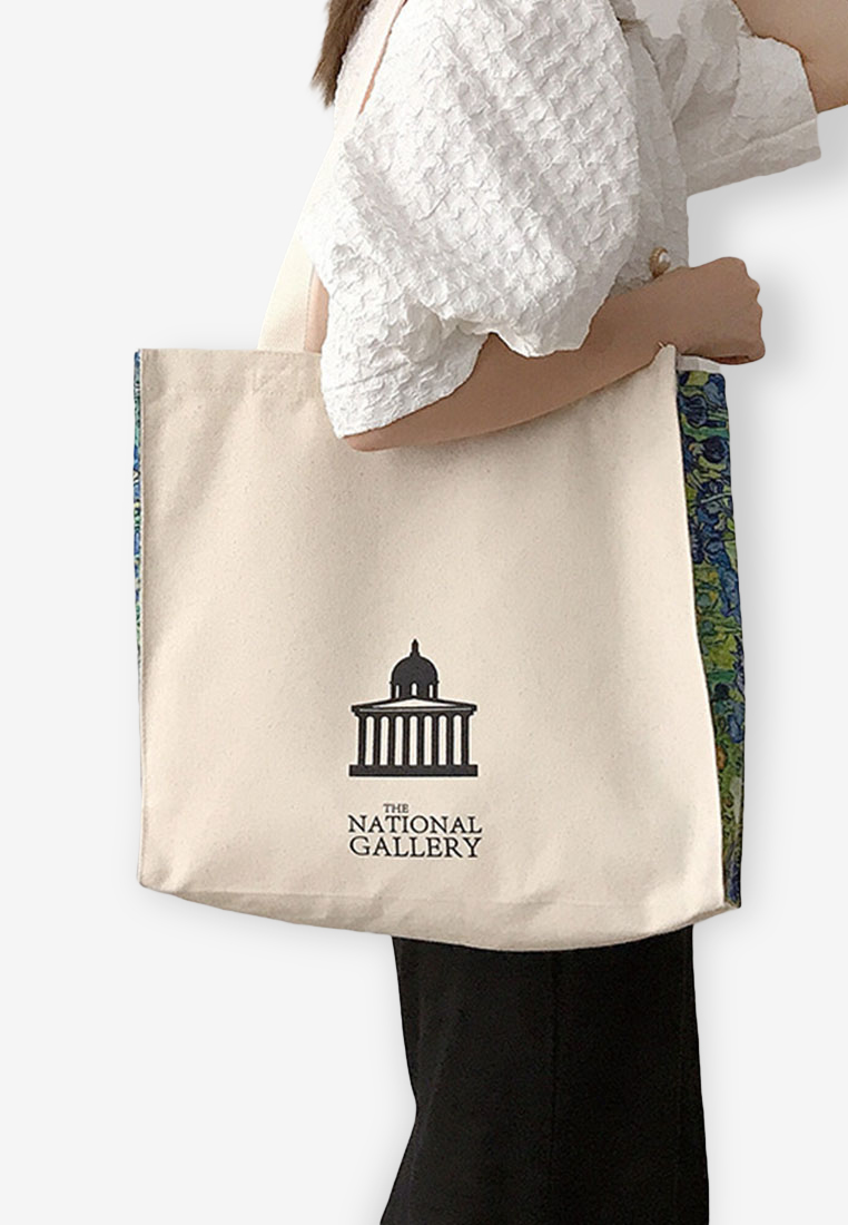 --Art Museum Oil Painting Printed Canvas Handbag CA072923