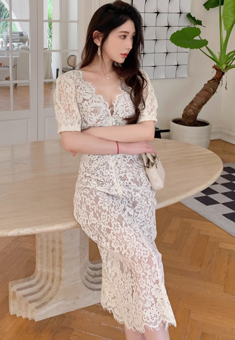 Professional Production White Skirt Lace Hollow out Elegant DressCA081612