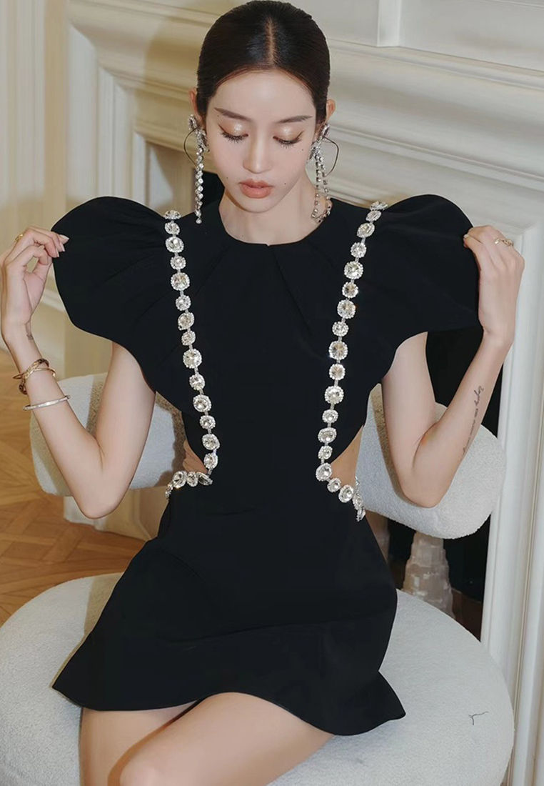 2023 Design Style Rhinestone Pearl Ruffle Dress CA081625