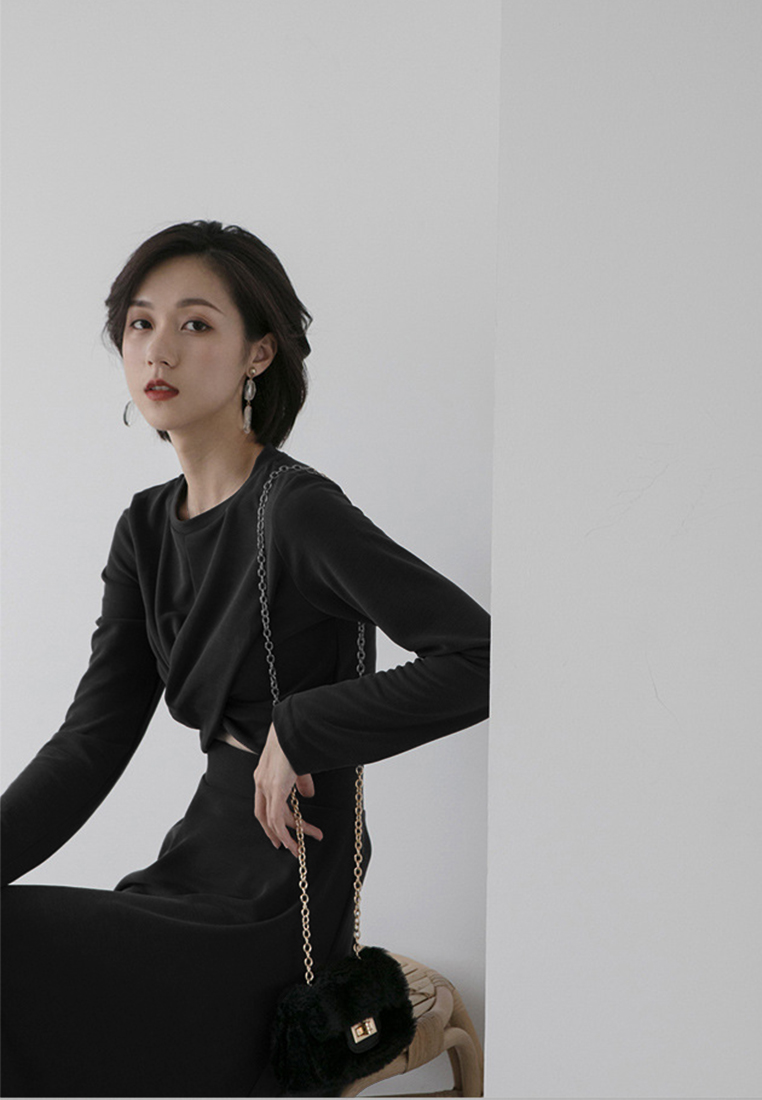 Knotted Long Sleeve T-shirt + Half-length Skirt Suit CA100814