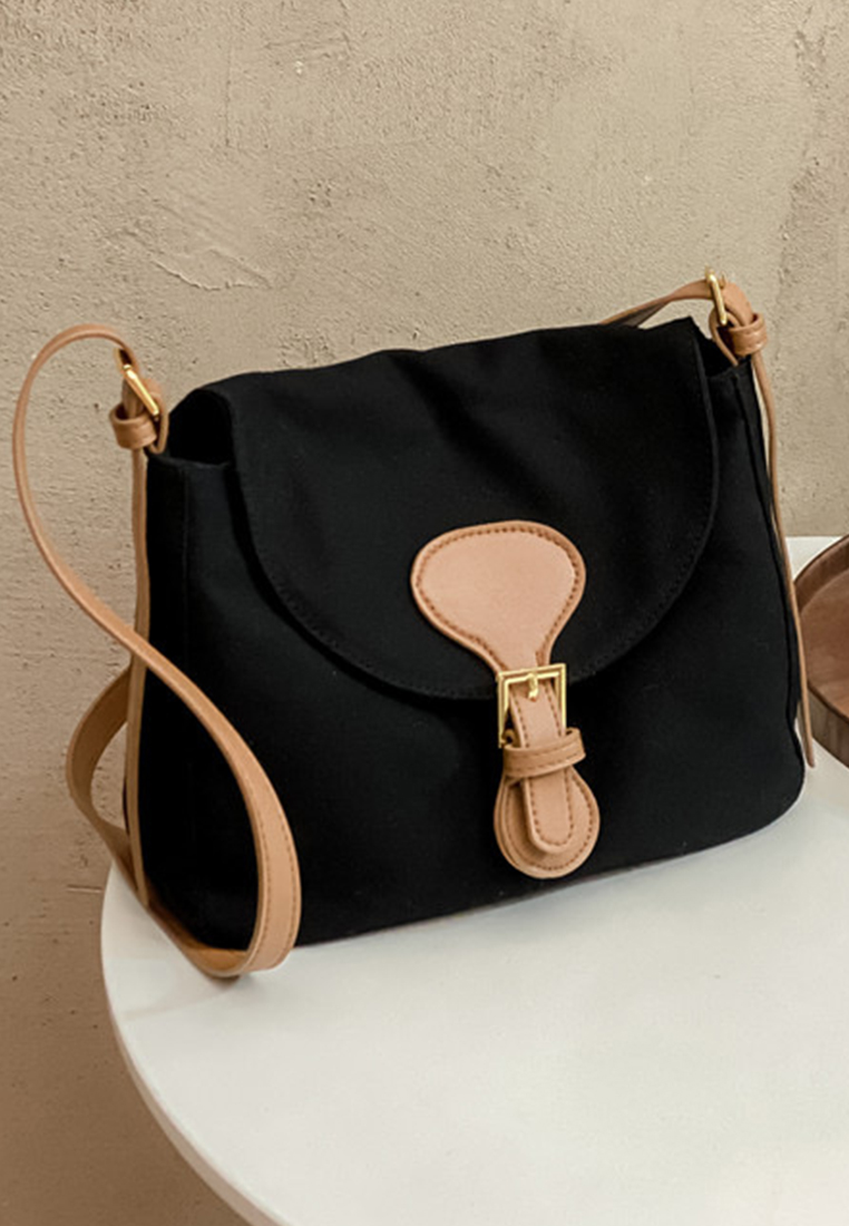 --Retro All-Match Small Square Messenger Canvas Bag CA22032101BK