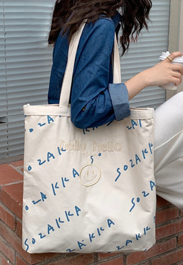 --Simple Embroidered Letters One Shoulder Tote Bag CA22032107W