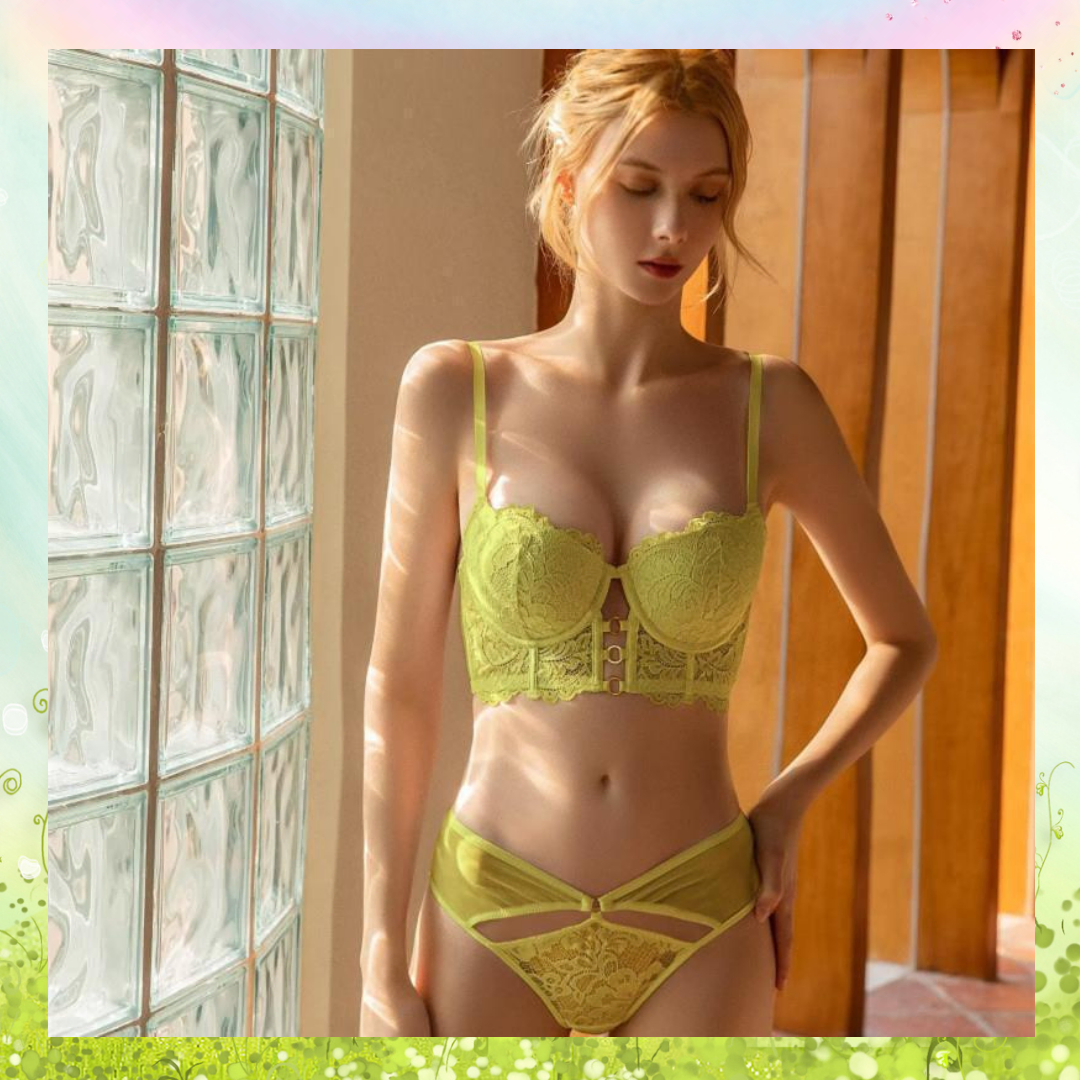 Lingeries/Underwear/Sleepwear